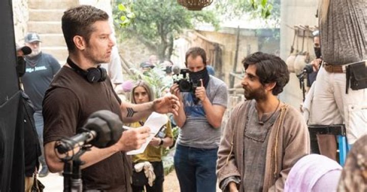 Behind The Scenes With The Charismatic Characters
